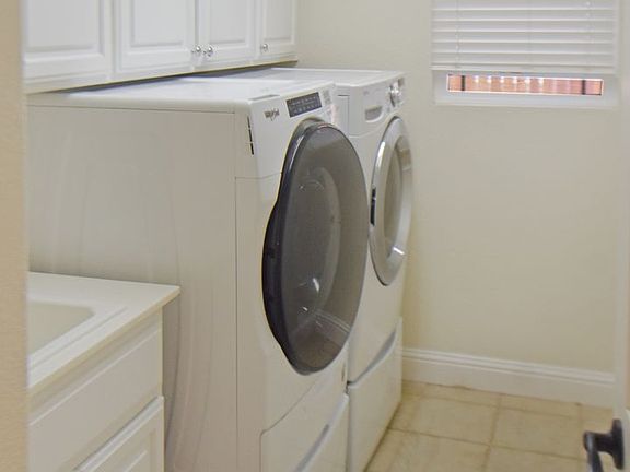 5th image of 2385 Fernwood Ln