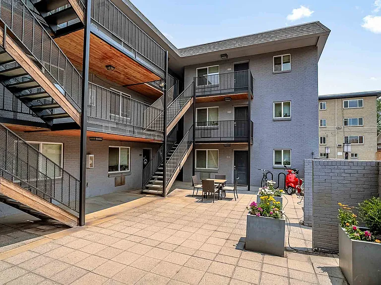 Pearl Apartments — Photo 27