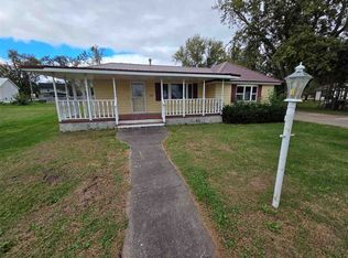 119 1st St, Atalissa, IA 52720