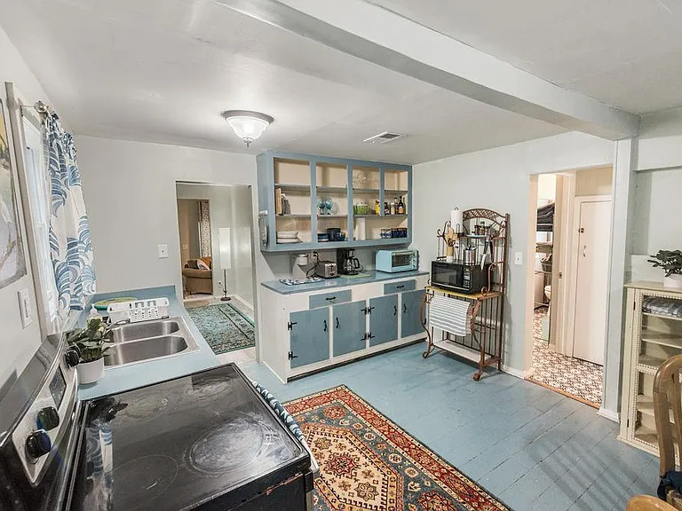 317 Ballentine St — Photo 50