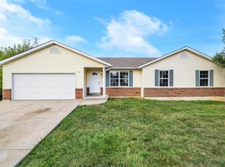 241 Hickory Forest Dr, Troy, MO 63379