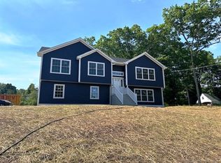 121 Wolcott Rd, Wolcott, CT 06716