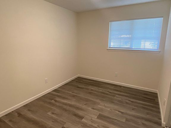 5th image of 1408 McGregor Ave