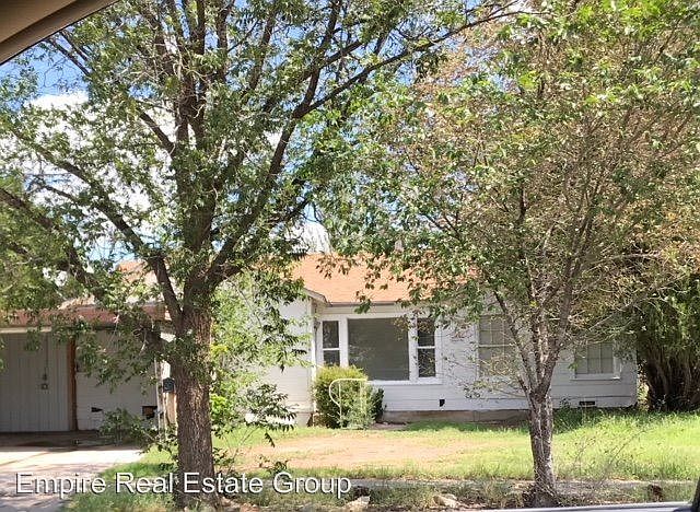 1st image of 104 W Shipp Dr