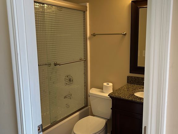 lower full bath