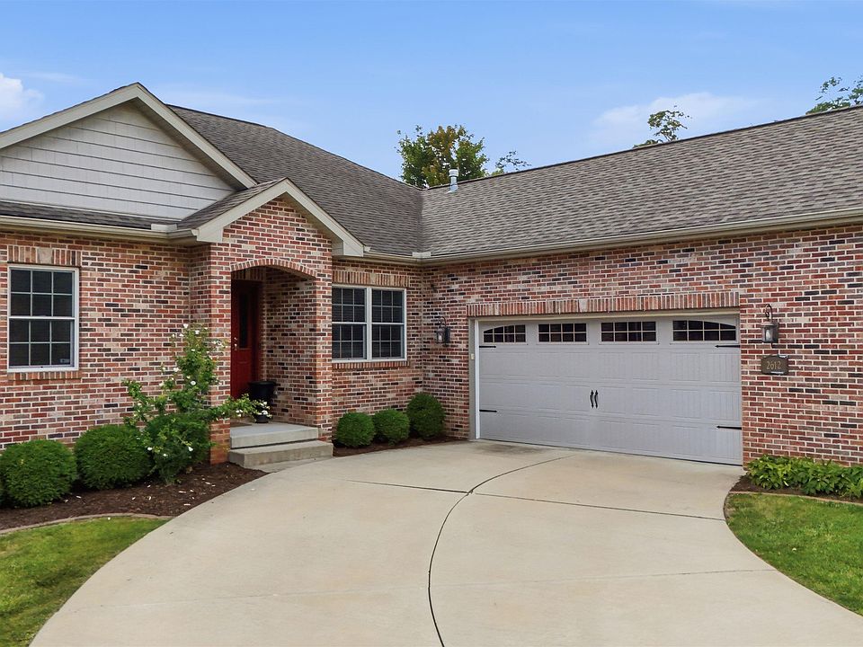1st image of 2612 W Lake Pointe Ter