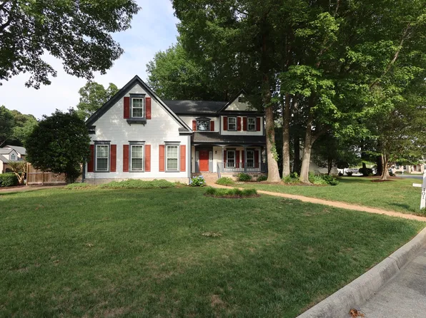 401 Rock Creek Ct, Yorktown, VA 23693