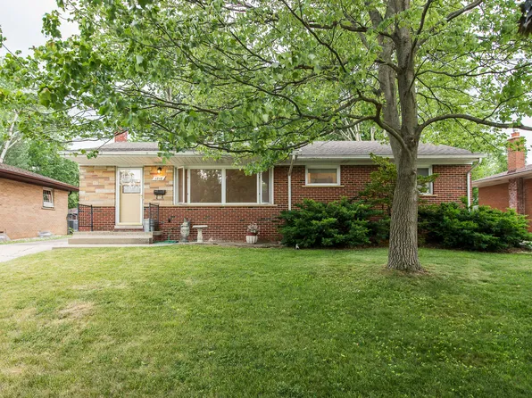 1210 Arella Blvd, Ann Arbor, MI 48103
