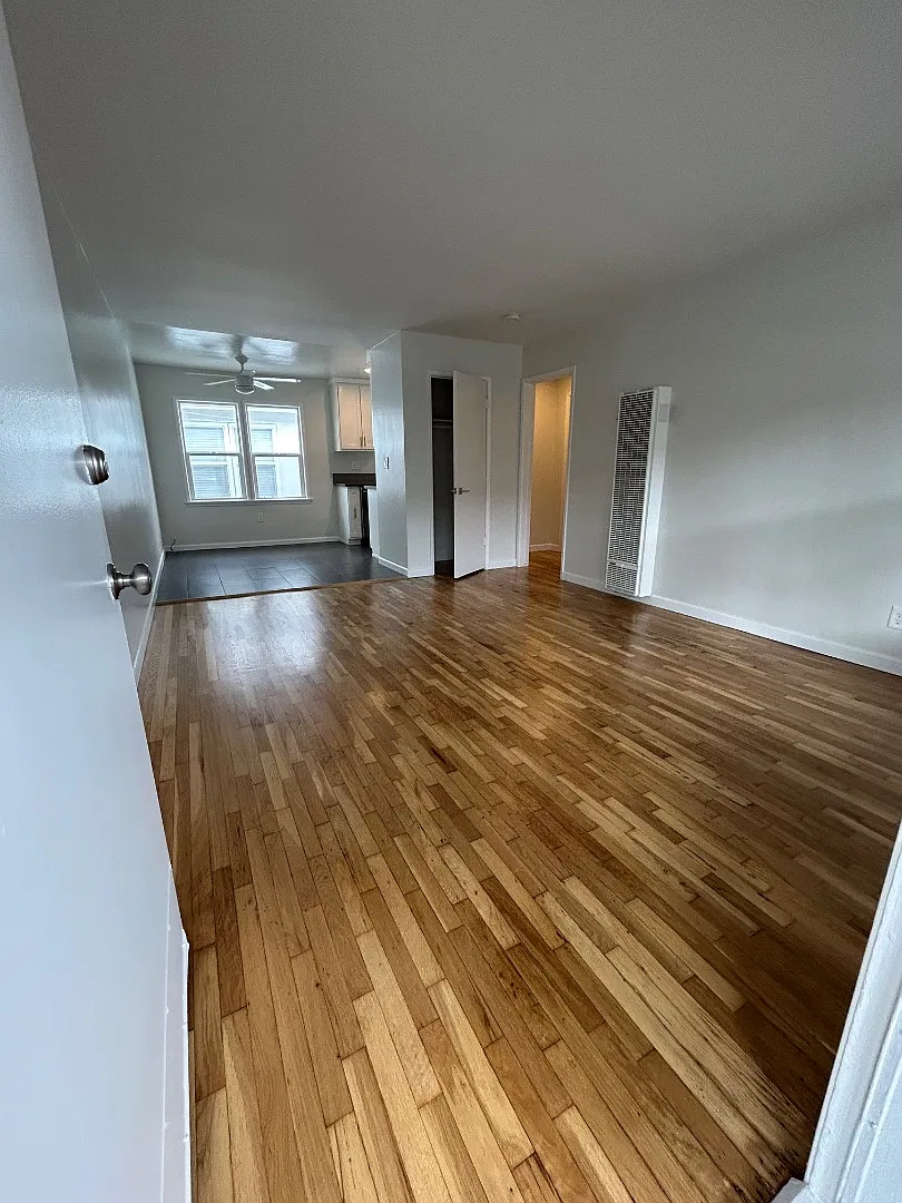 1260 2nd Street - #11 — Photo 2