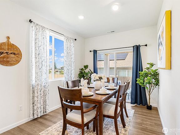 4th image of 28402 78th Avenue NW