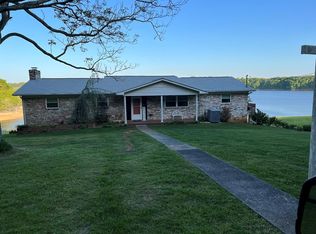169 McCall Ln, Bean Station, TN 37708