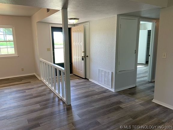 5th image of 20903 S Yale Ave