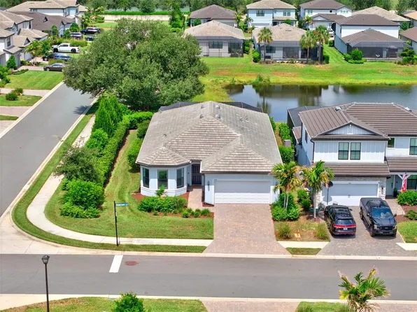 704 Pintail Cv, Bradenton, FL 34212