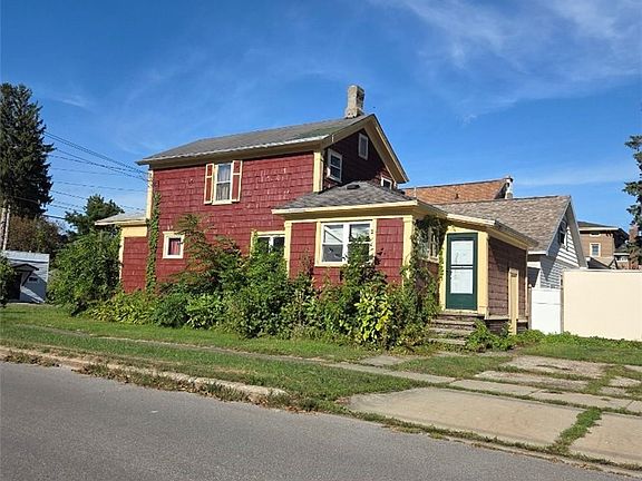 3rd image of 116 E Oneida St