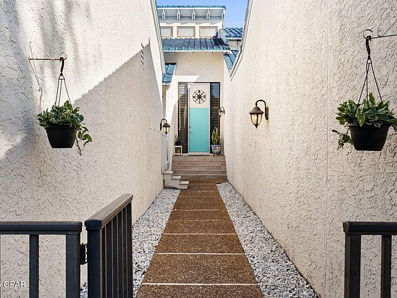 5th image of 425 Bayshore Dr #15