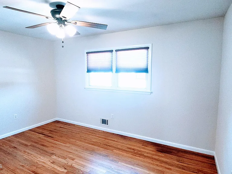 1176 Fern St — Photo 12