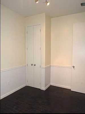 Rented by Evergreen Apartments BK | media 16