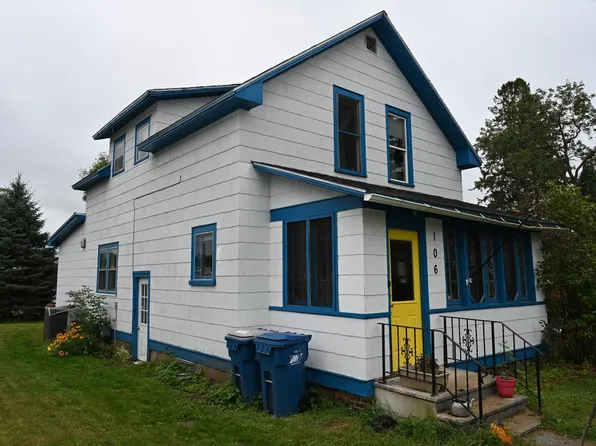 106 S Summit St, Spooner, WI 54801