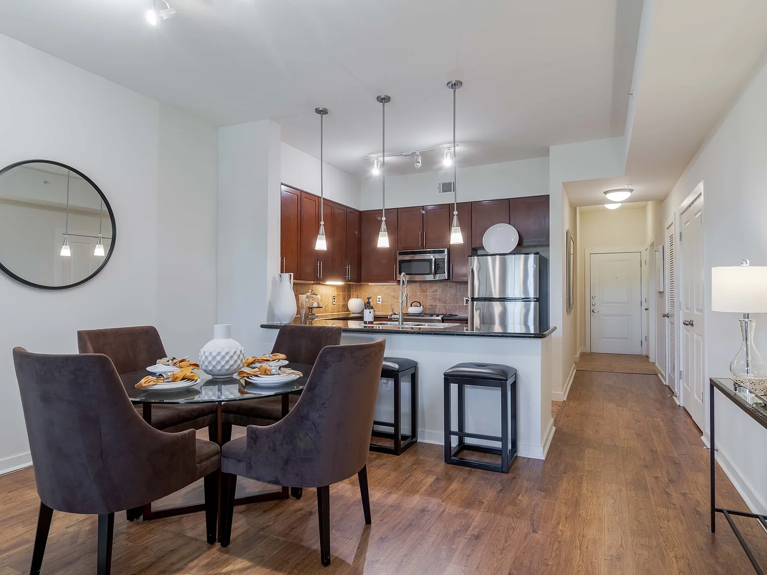 Peachtree Dunwoody Place — Photo 2