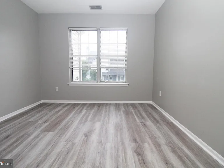 262 Andover Pl — Photo 19