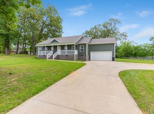 408 Crouch Rd, Manchester, TN 37355