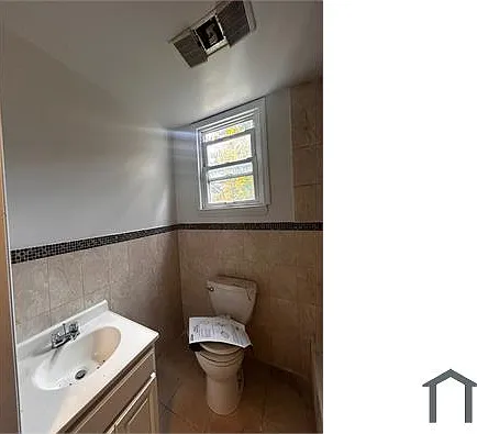 3 bed, $2,900 — Photo 3