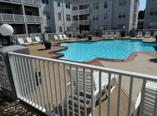 616 Shoreham Ct APT 203, Virginia Beach, VA 23451