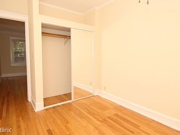 4th image of 2308 W Wilson Ave APT 1