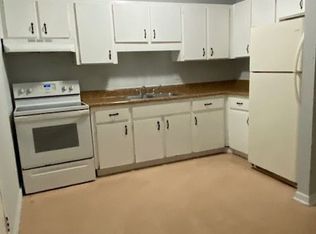 1603 W Lowry Ave APT A, Plant City, FL 33563