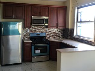1172 E 95th St, Brooklyn, NY 11236