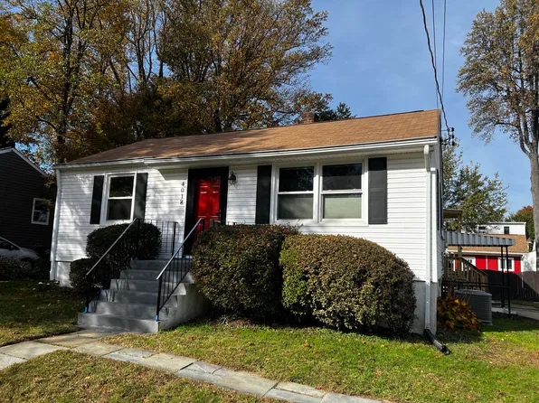 4018 Hallman St, Fairfax, VA 22030