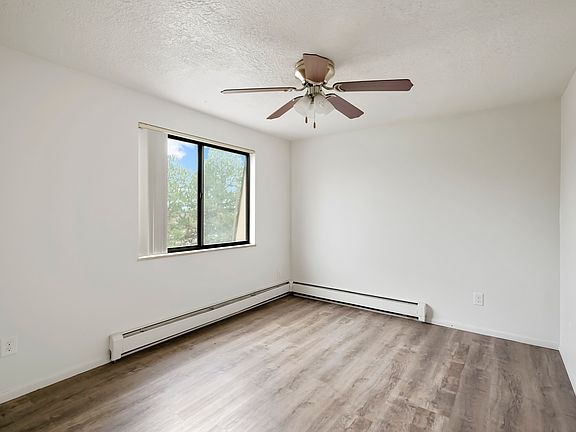 5th image of 2455 Bryant St #8