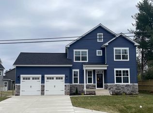 8501 Rolling Rd, Manassas, VA 20110