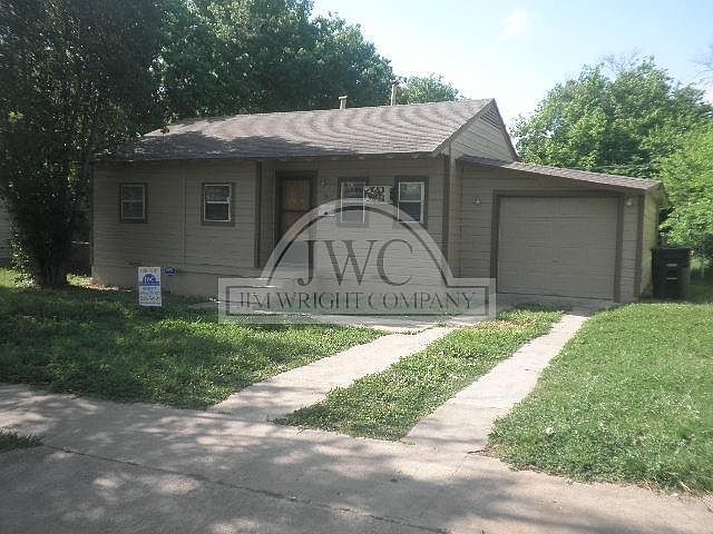 1st image of 1304 Duncan Ave