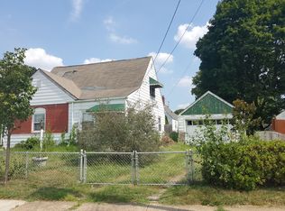 3 Runyon Dr, Hamilton, NJ 08610