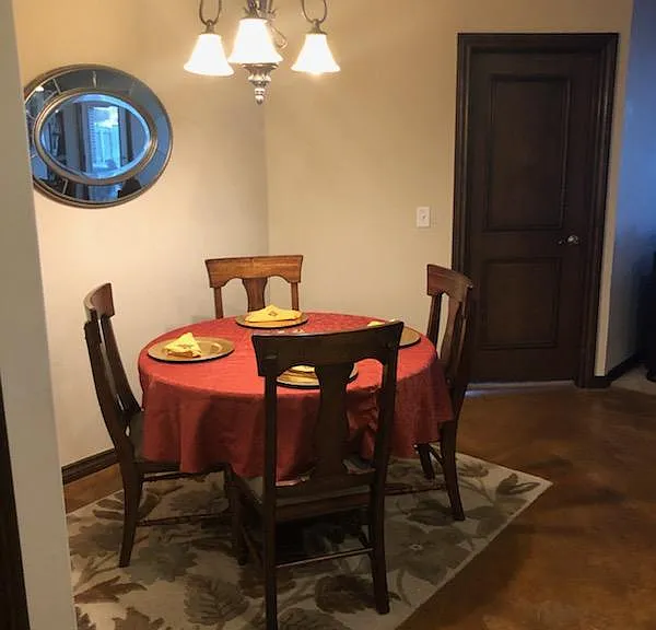 breakfast nook