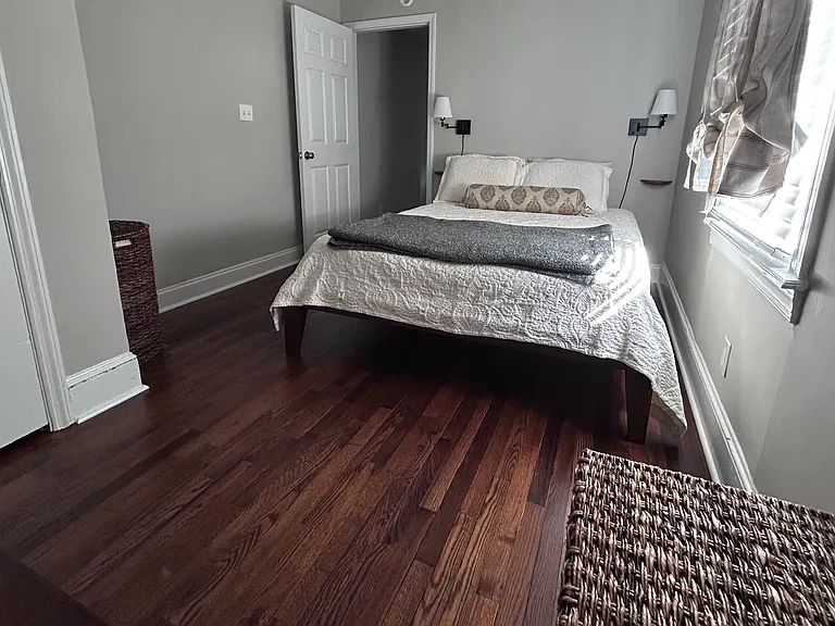2328 Edison St — Photo 10