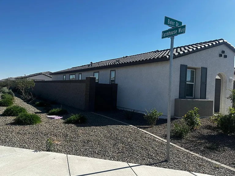 3269 E Baler Dr — Photo 5