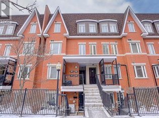 316 John St #126, Markham, ON L3T 0A7