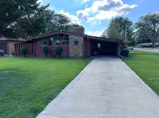 1723 Avenue D, Sterling, IL 61081