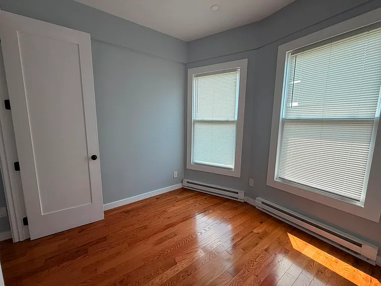 280-282 Winthrop Ave #7A — Photo 2