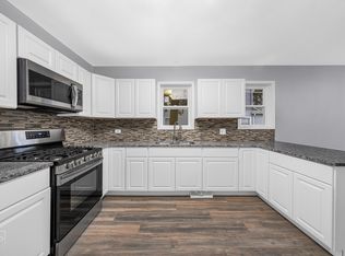 1021 Lincoln St, North Chicago, IL 60064