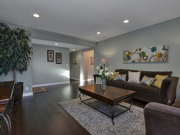 4th image of 5129 Forest Glen Dr