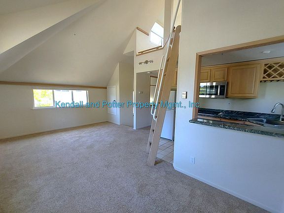 5th image of 101 Annie Ln