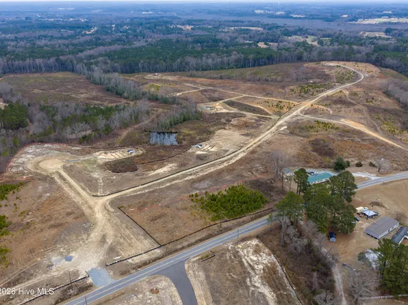 526 Aquilla Road, Benson, NC 27504