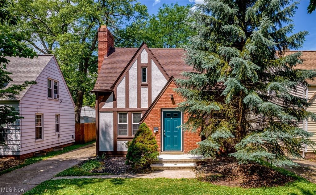 Real estate listing image