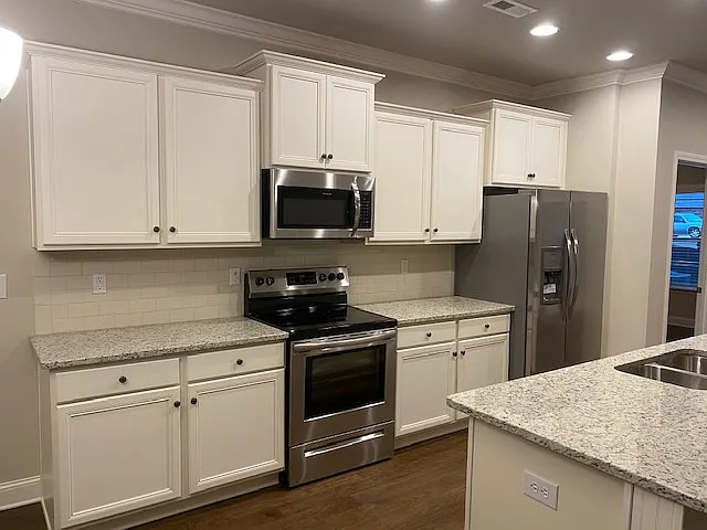 21 Winter King Dr SW — Photo 11