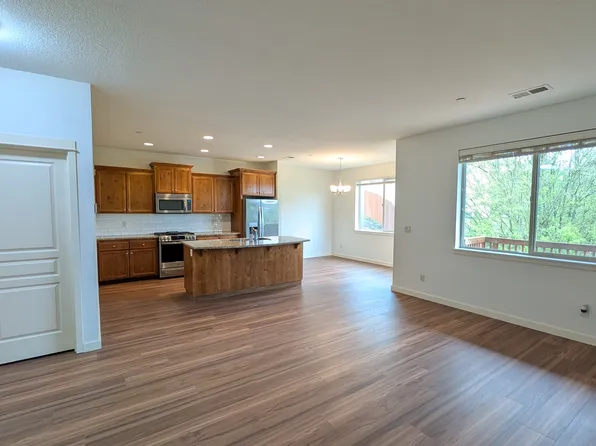 7406 NE 30th Ave, Vancouver, WA 98665