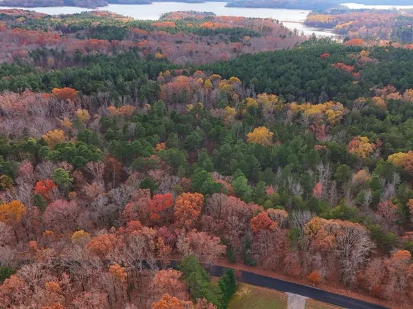 11-14 Merifield Dr, Clarksville, VA 23927