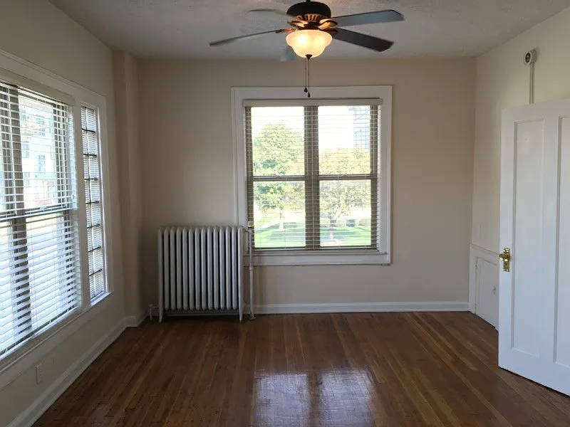 Meridian Walk Apartments — Photo 2